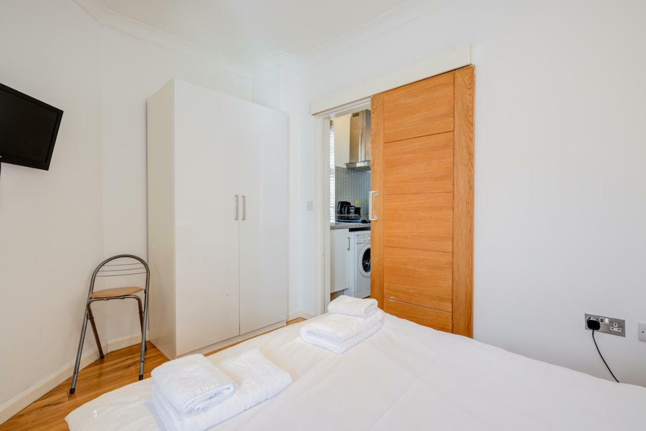 Appartement 14 Bouverie Place *