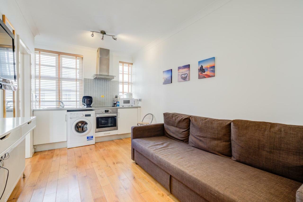 Appartement 14 Bouverie Place Londen