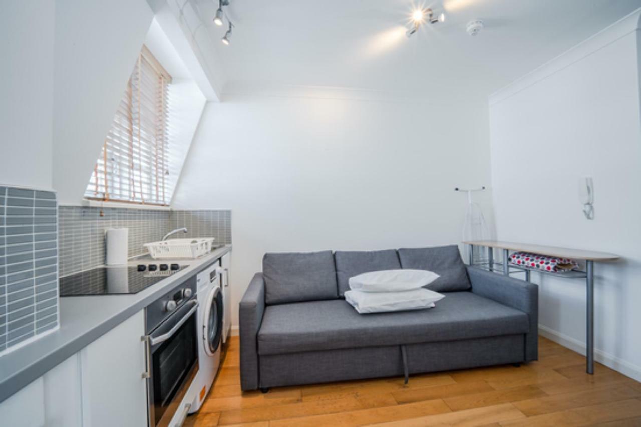 14 Bouverie Place Appartement Londen