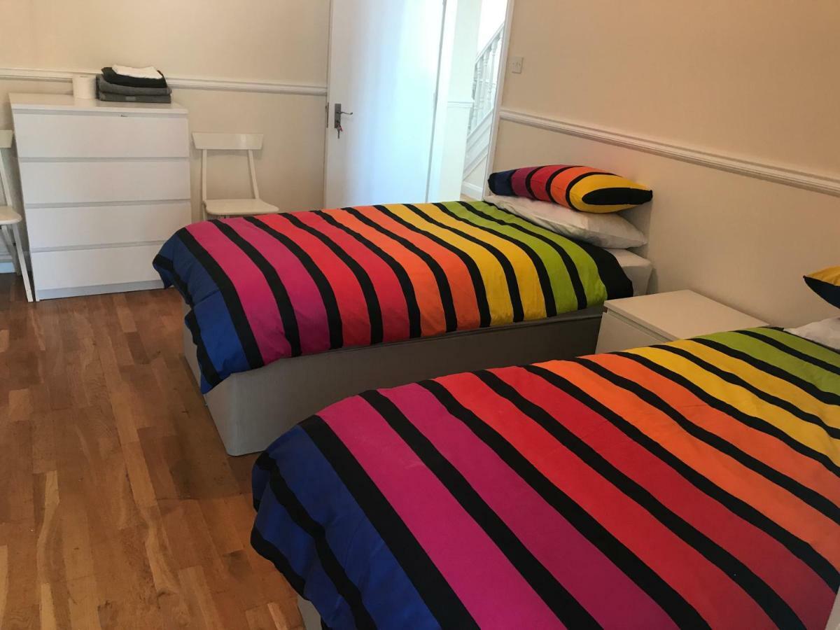 Gladstone Guest house