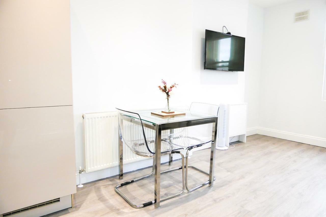 Bright & Modern 2-bed Notting Hill Appartement *