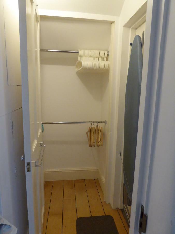 13 Wilton Square * London