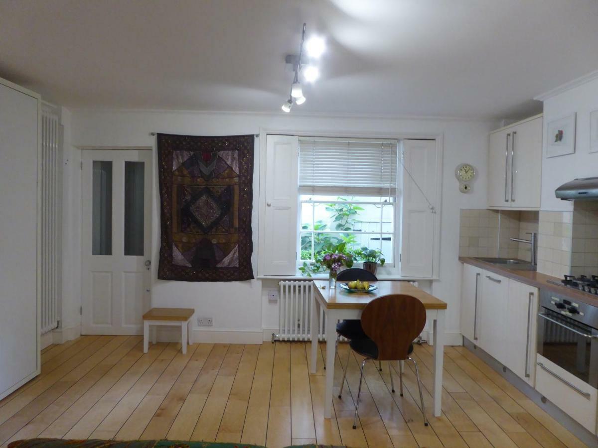 13 Wilton Square London