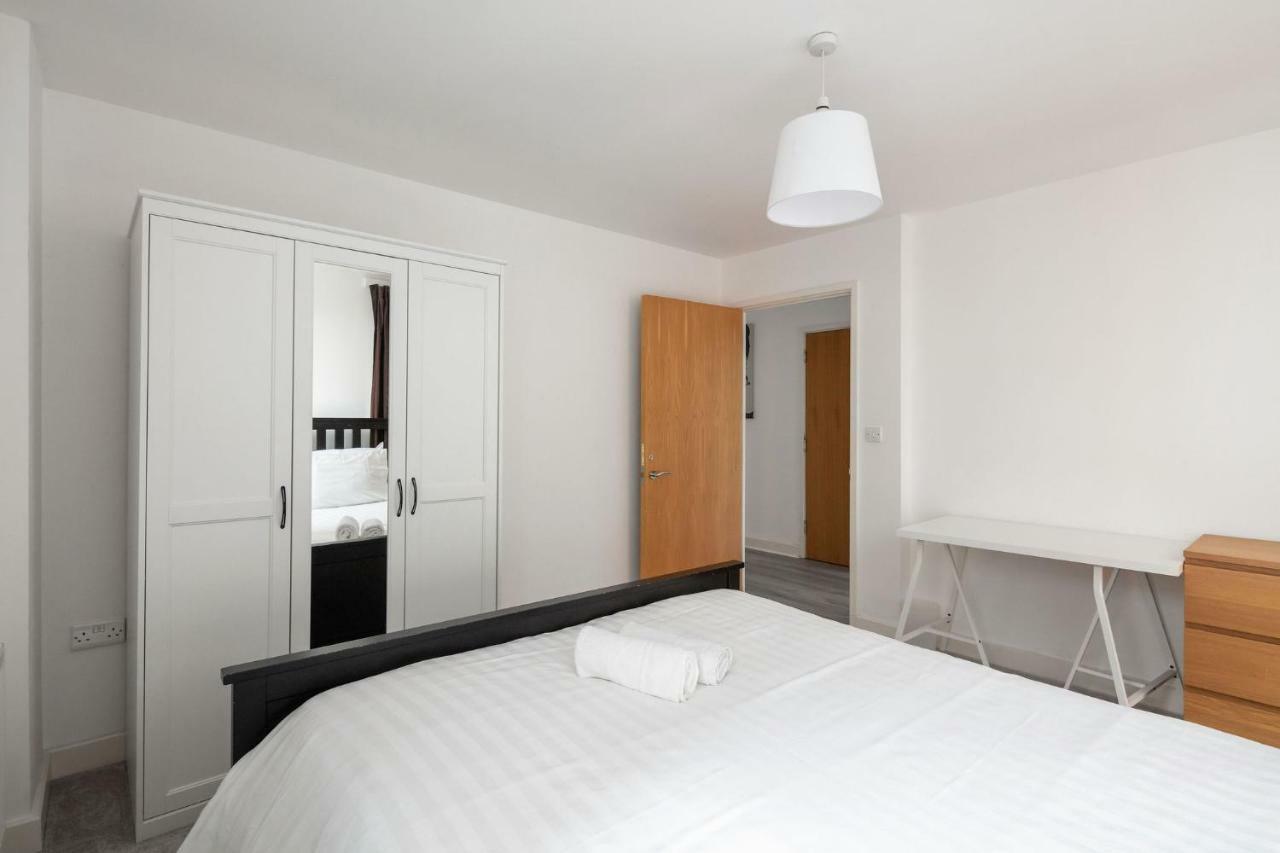 Apartment Luxury With River View, Gym And Parking *