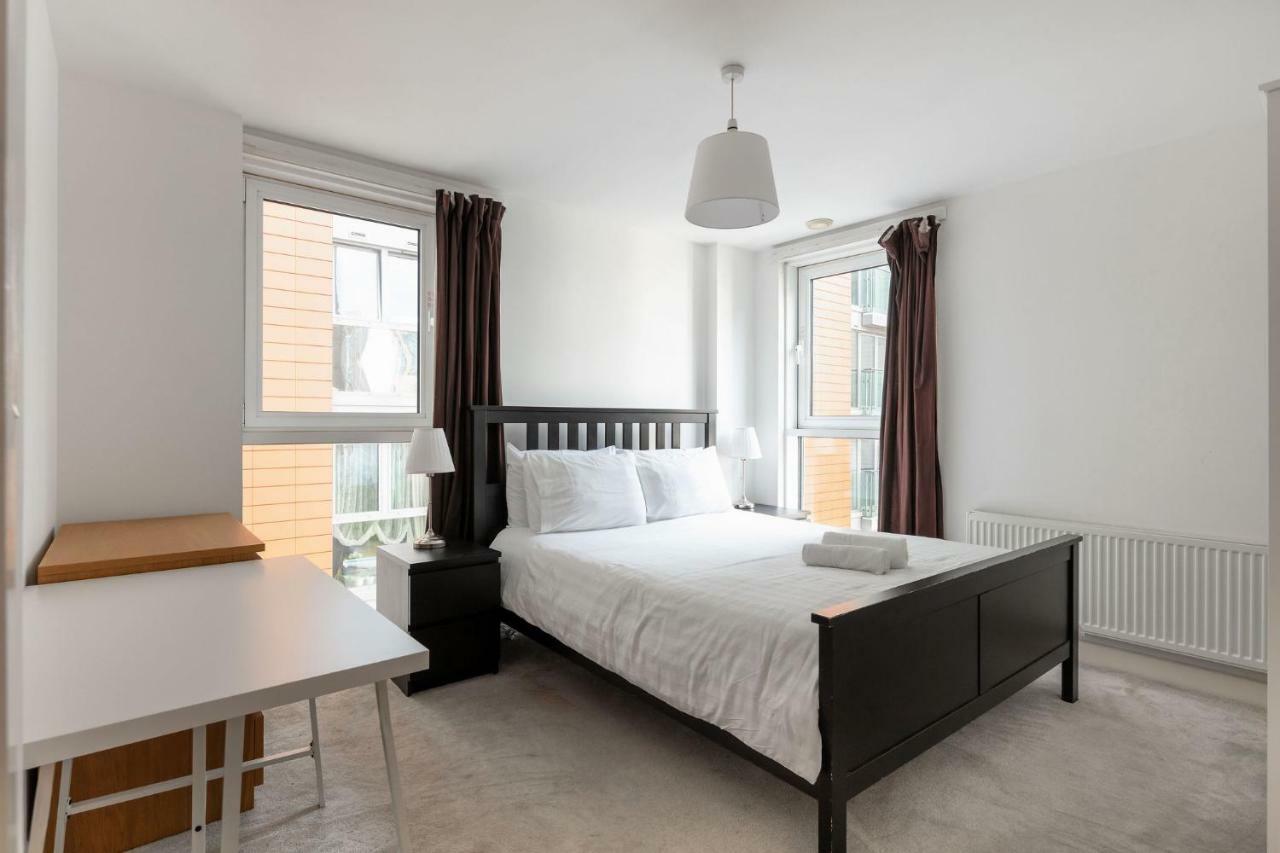 Luxury With River View, Gym And Parking Apartment *