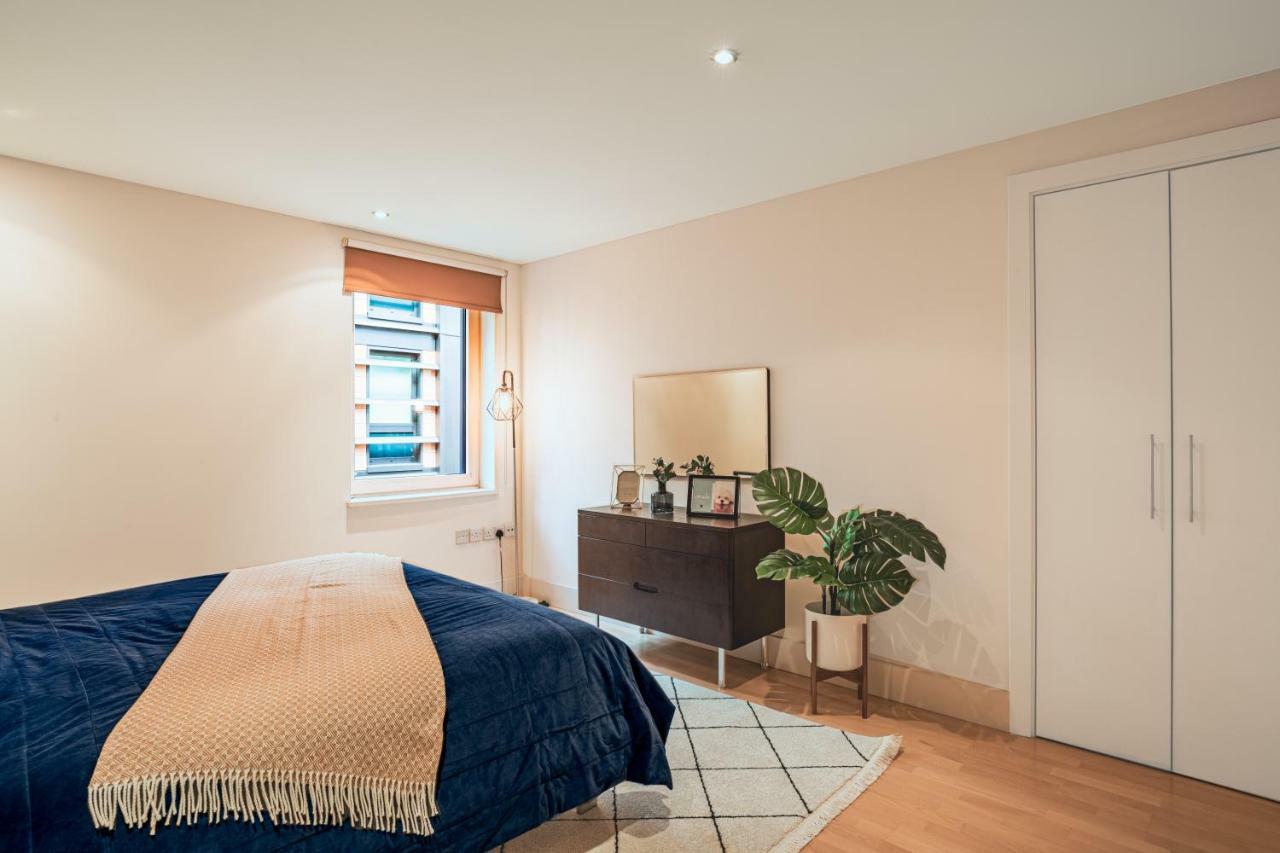 One Bed Serviced Near Blackfriars *