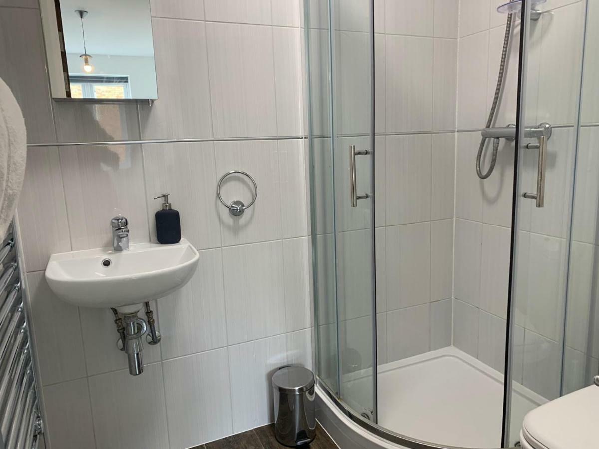 Bed & Breakfast Lavender Hill London