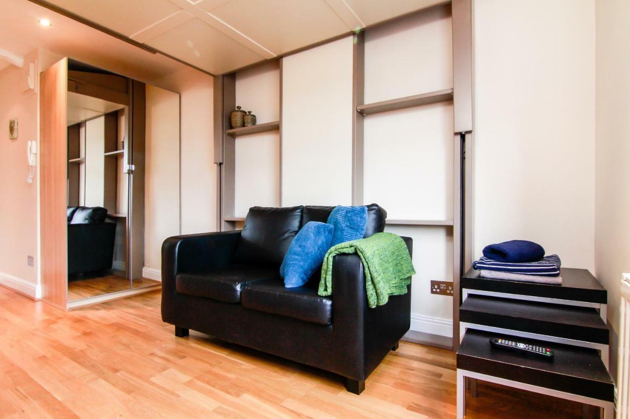 Urban Notting Hill Apartment London