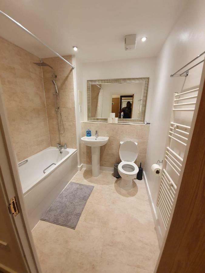 Appartement Affluent Waterside Tideslea Path Londen