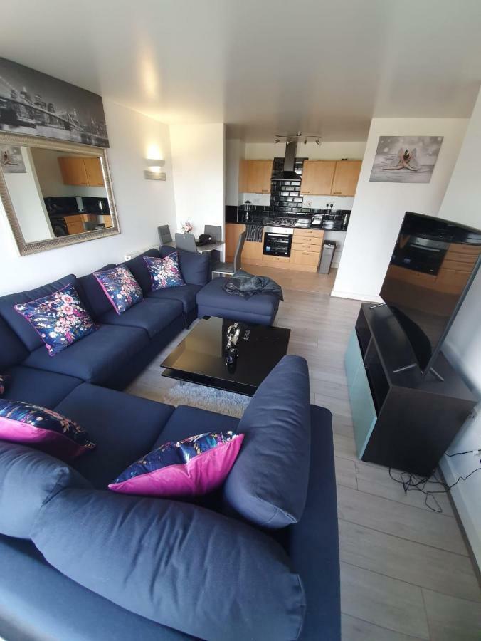 Appartement Affluent Waterside Tideslea Path Londen