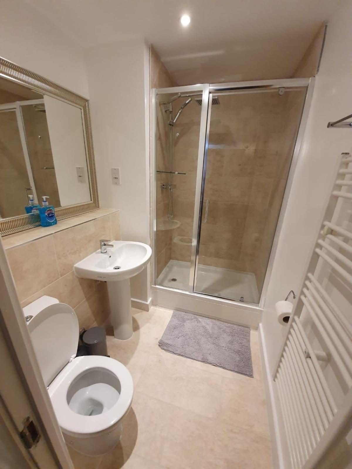 Affluent Waterside Tideslea Path Appartement Londen