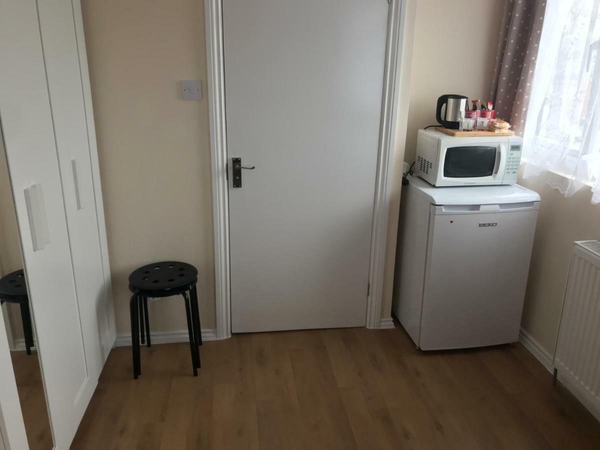 Gladstone Guest house 3*