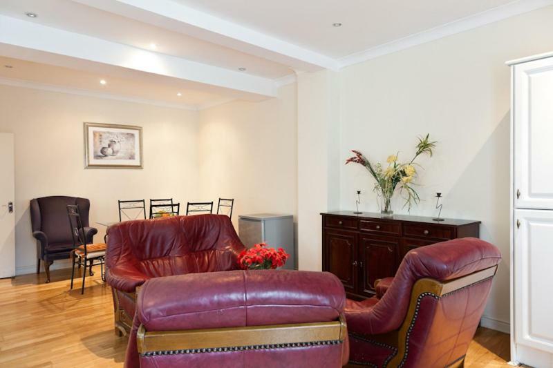 Apartment Tottenham - Good For Centre Free Parking And Contractors And Relocators *