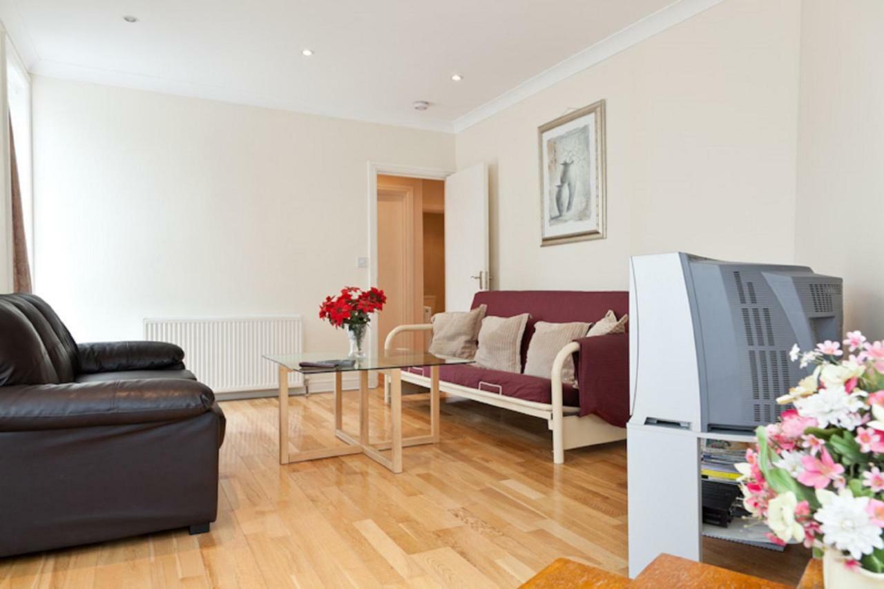 Tottenham - Good For Centre Free Parking And Contractors And Relocators Apartment London