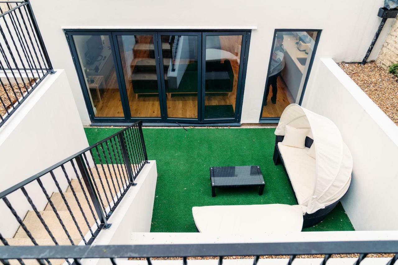 Flat 2, Cromwell Road 3 Bedroom London