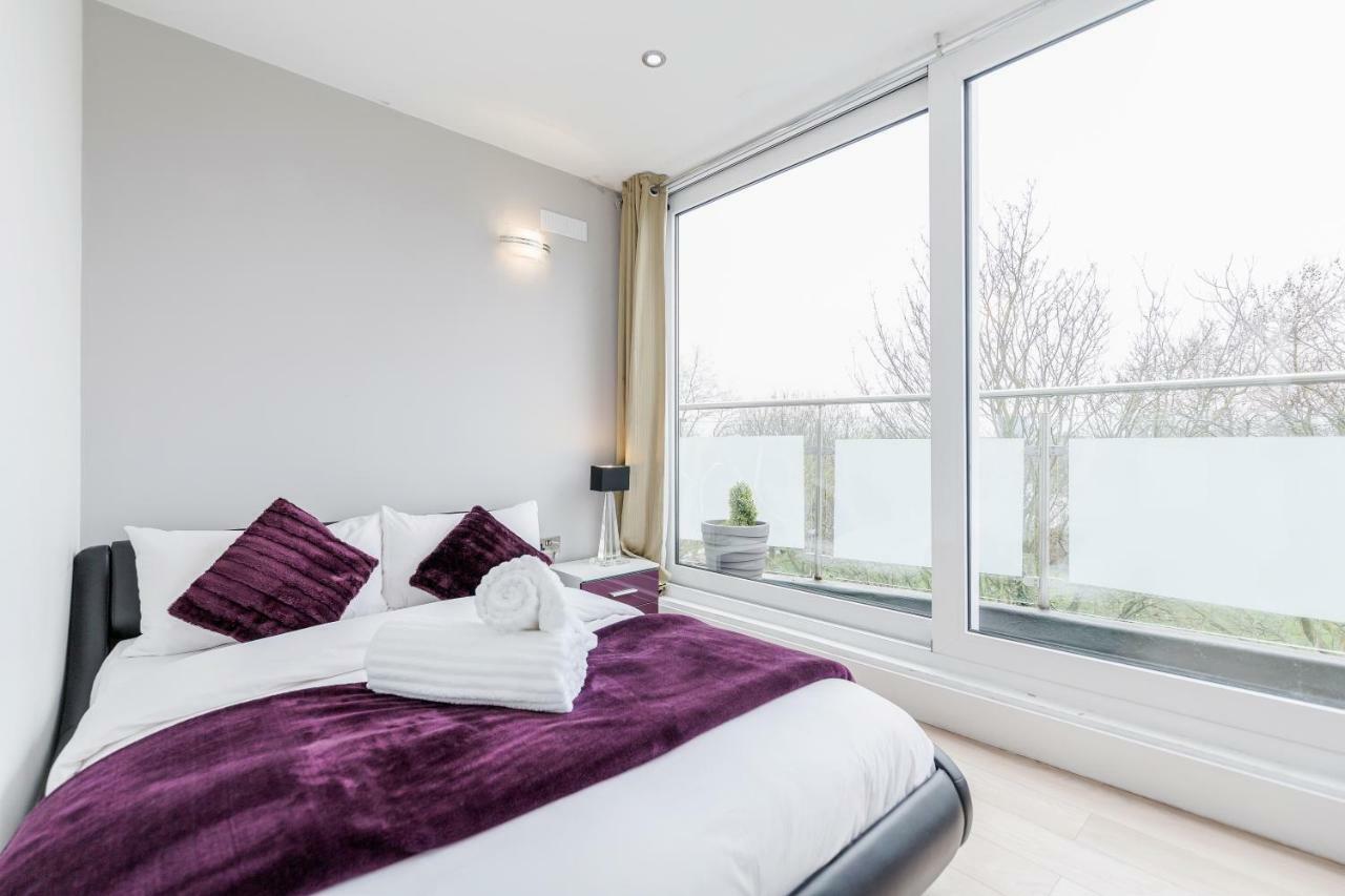 Wandsworth Terrace Apartment *