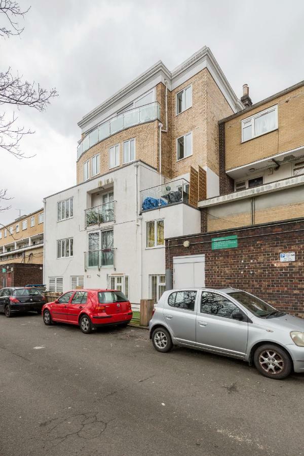 Wandsworth Terrace * London