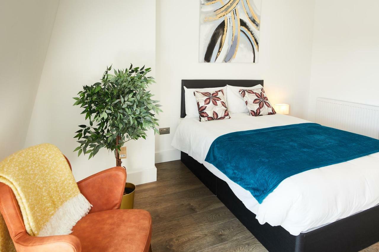 Cosy Deluxe Apartment London