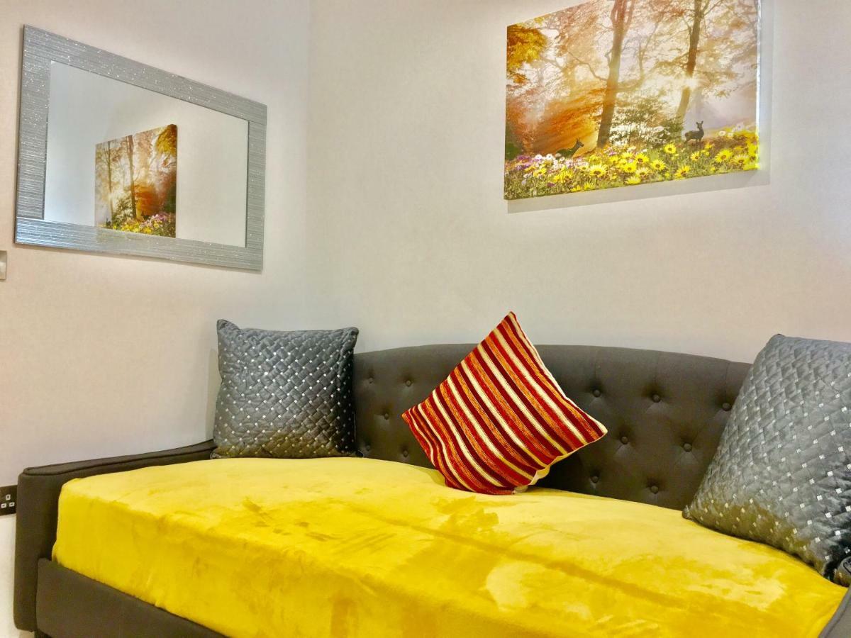 Excel 2 Bedrooms River View Apartment