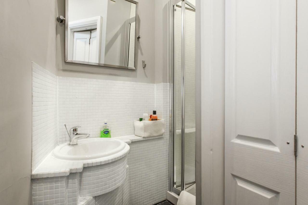 Trendy 2 Bedroom In Vibrant Shoreditch, Zone 1 Free Wifi - Sleeps 4+2 Apartment *