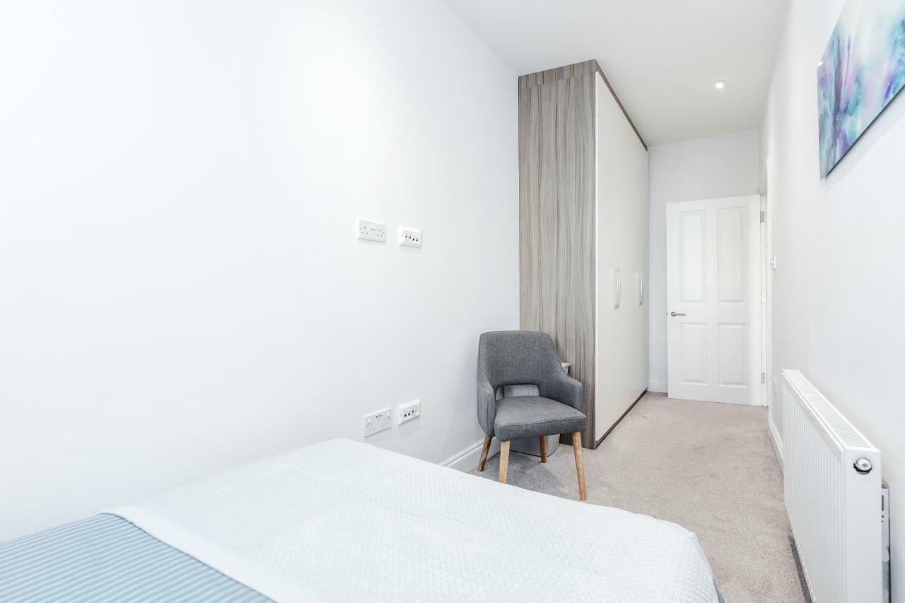 Bright & Modern 2-bed Notting Hill Appartement Londen