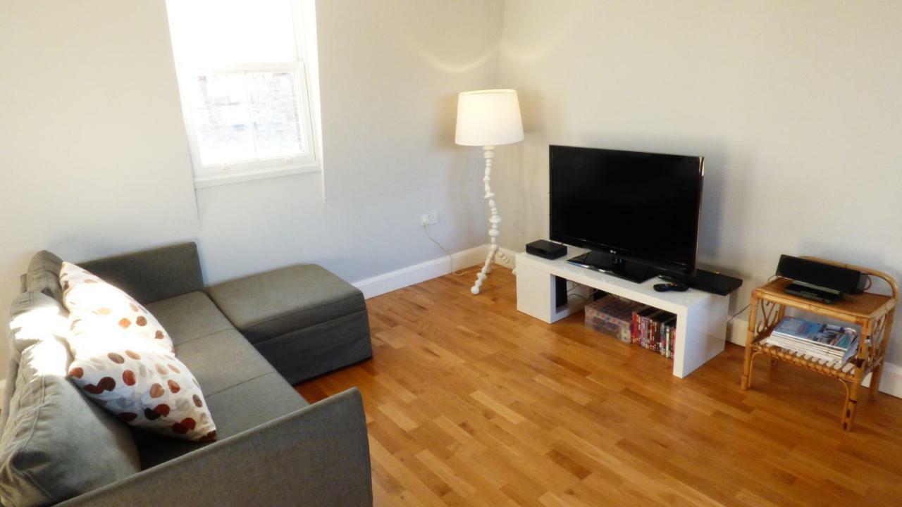 Apartment Trendy 2 Bedroom In Vibrant Shoreditch, Zone 1 Free Wifi - Sleeps 4+2 London