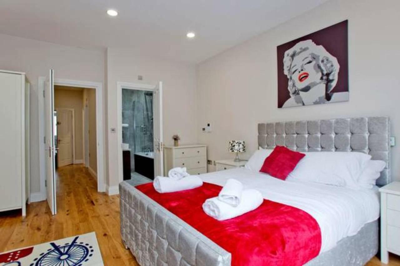 Flat 2, Cromwell Road 3 Bedroom Apartment