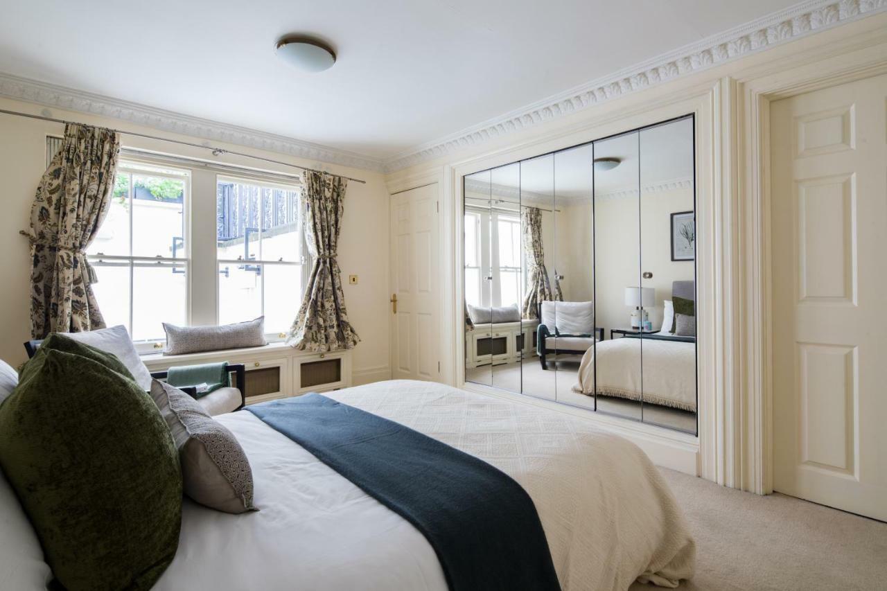 Cleveland Square Mansions Apartment *