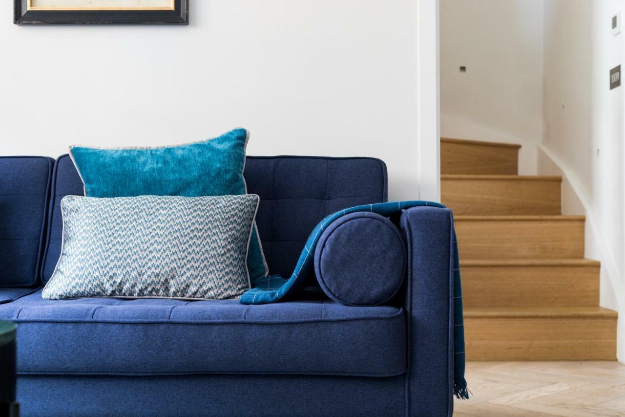 Rainsford Mews Apartment *