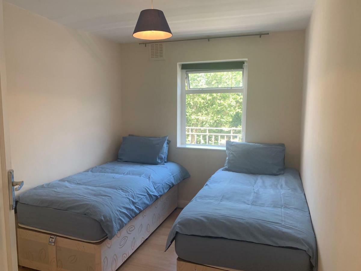 Apartment Rosemont Court Rosemont Road *