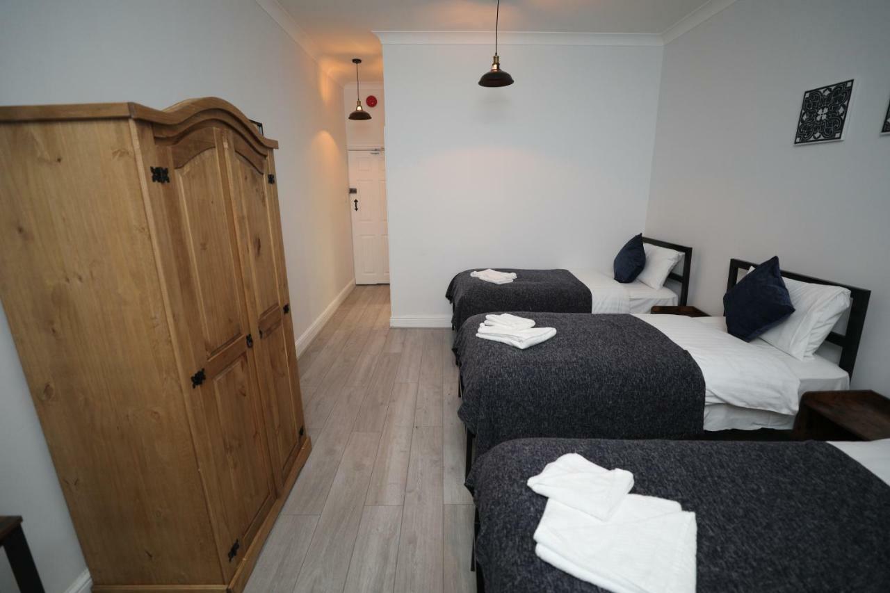 Hotel Golders Park 3*