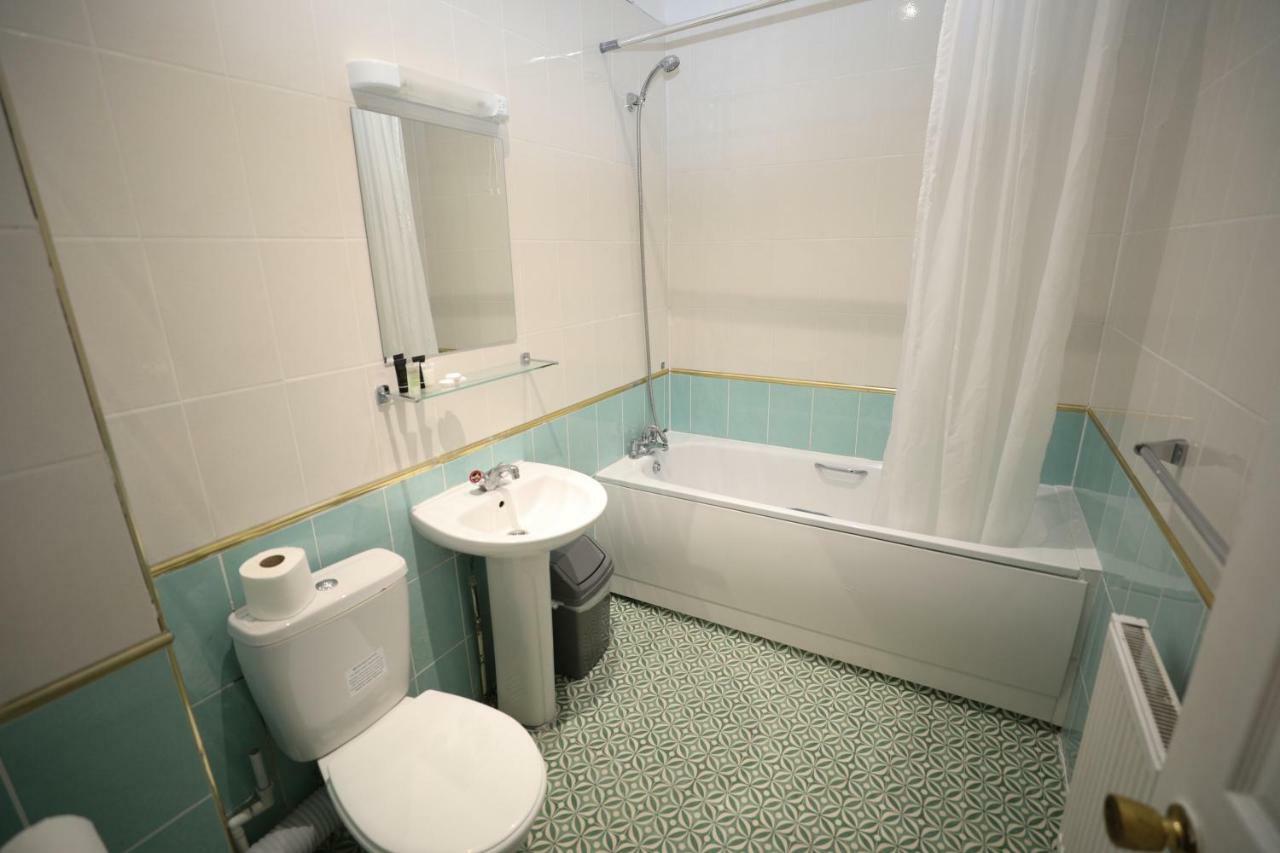 Golders Park Hotel London