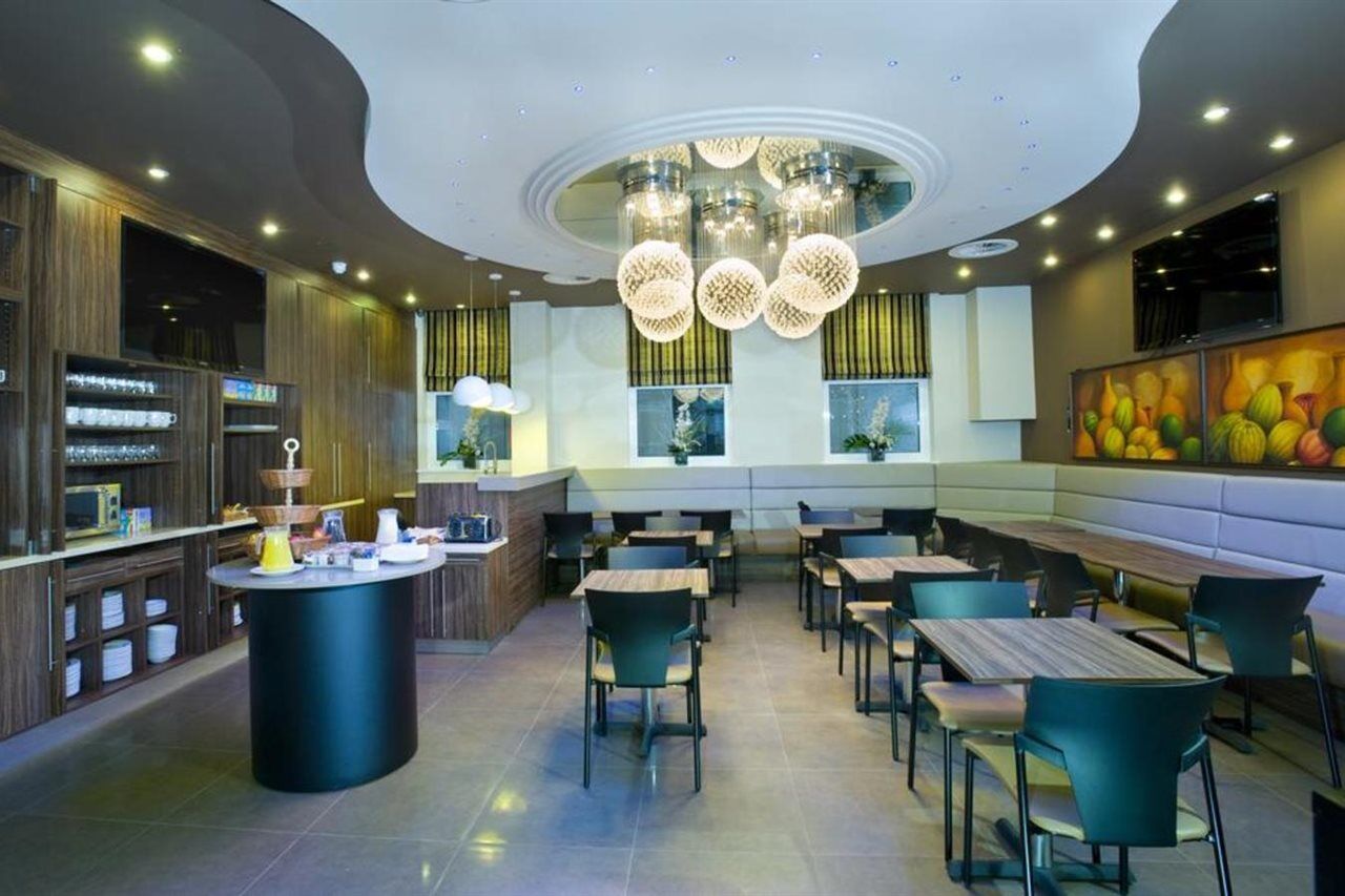 Eden Plaza Kensington 2*