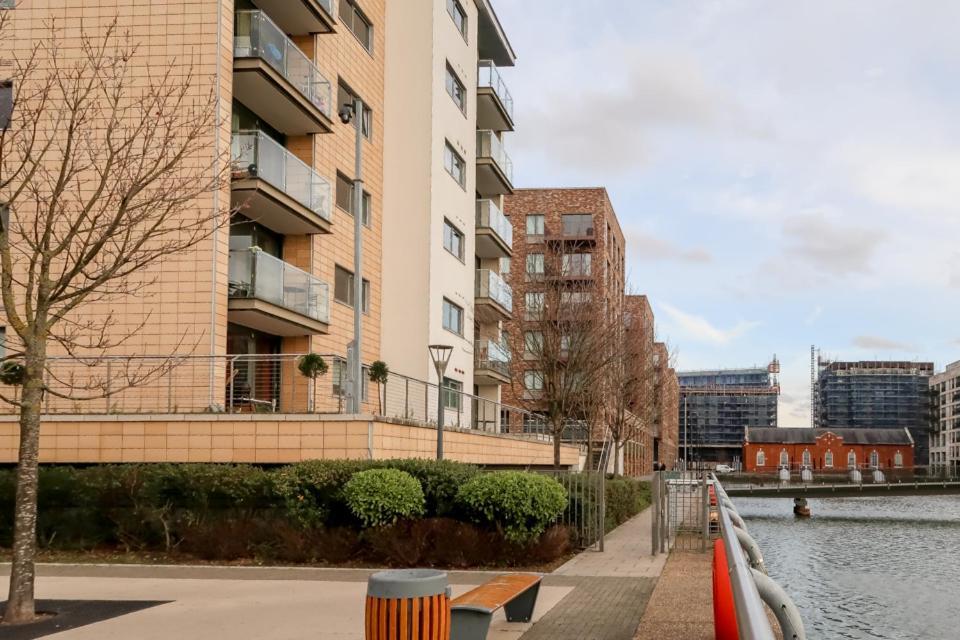 Latitude Court