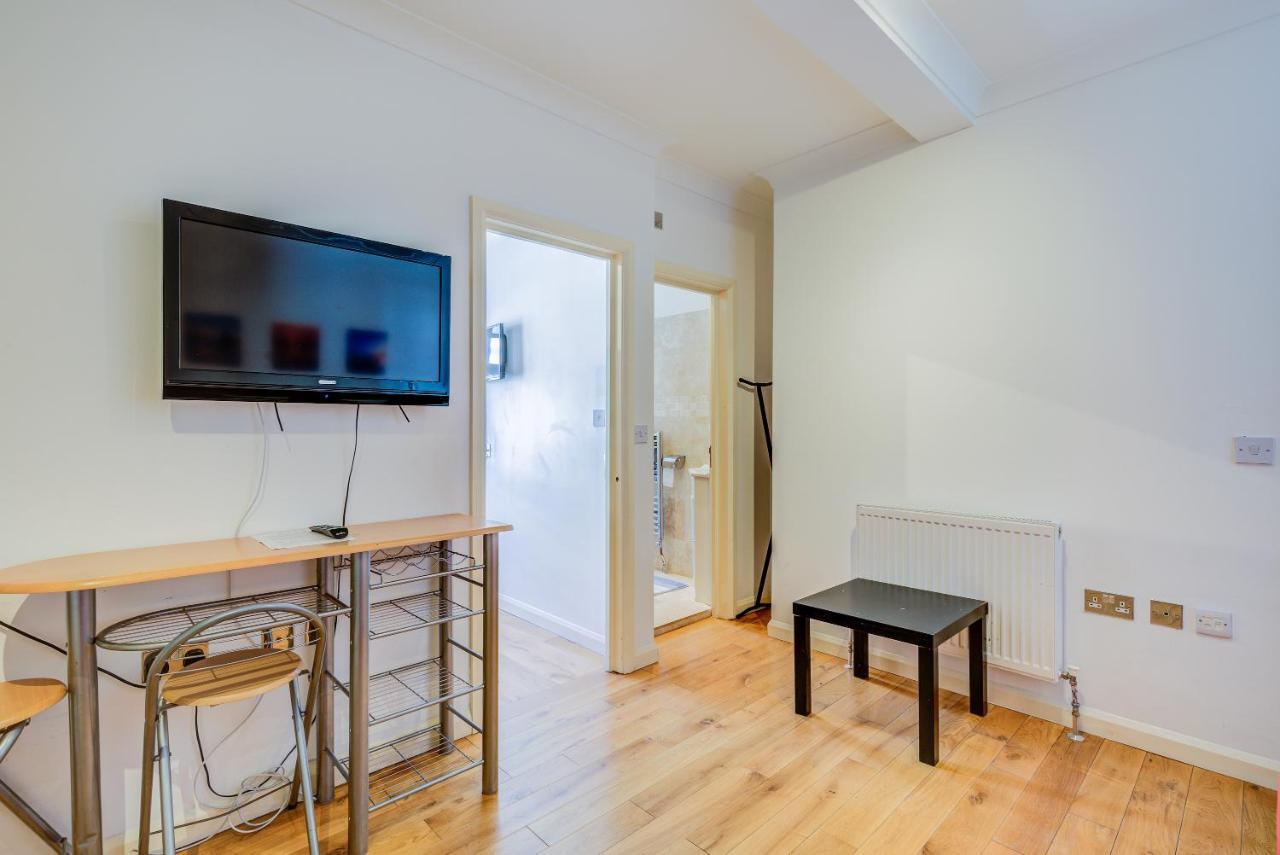14 Bouverie Place Apartment