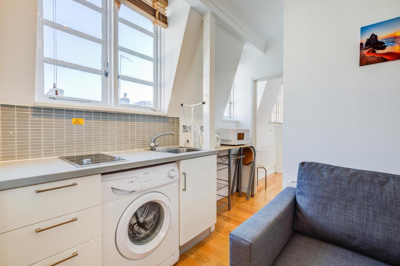 Apartment 14 Bouverie Place *