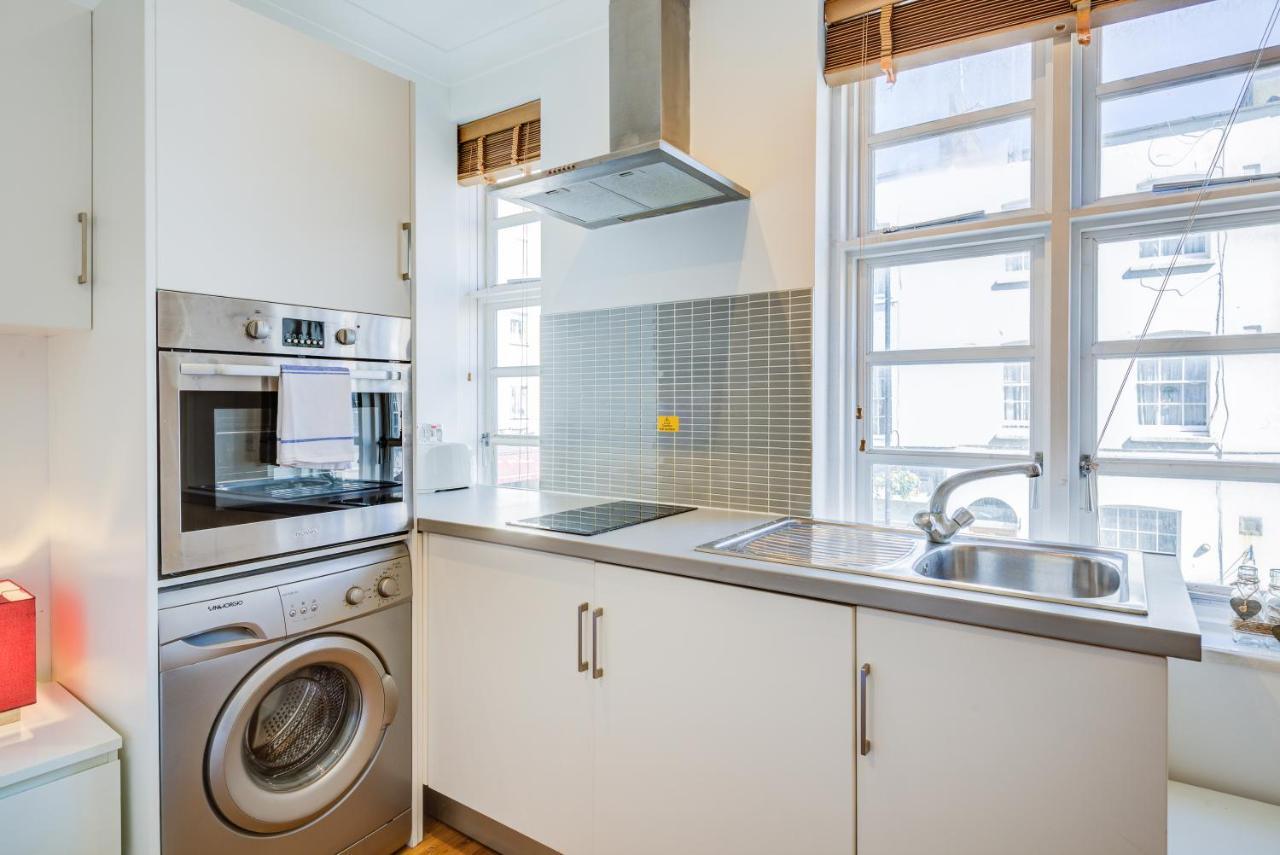 14 Bouverie Place London