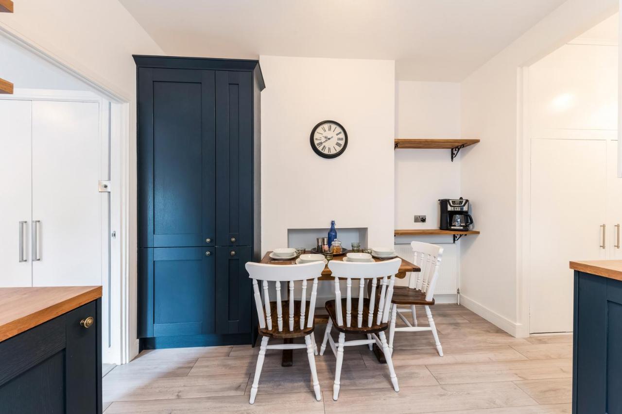 Appartement Lovely Modern - Fast 100mbps Wifi - Netflix Londen