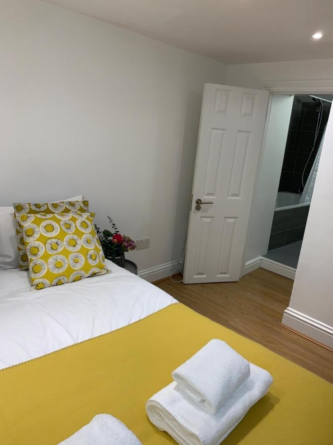 Capital Archway Homestay *