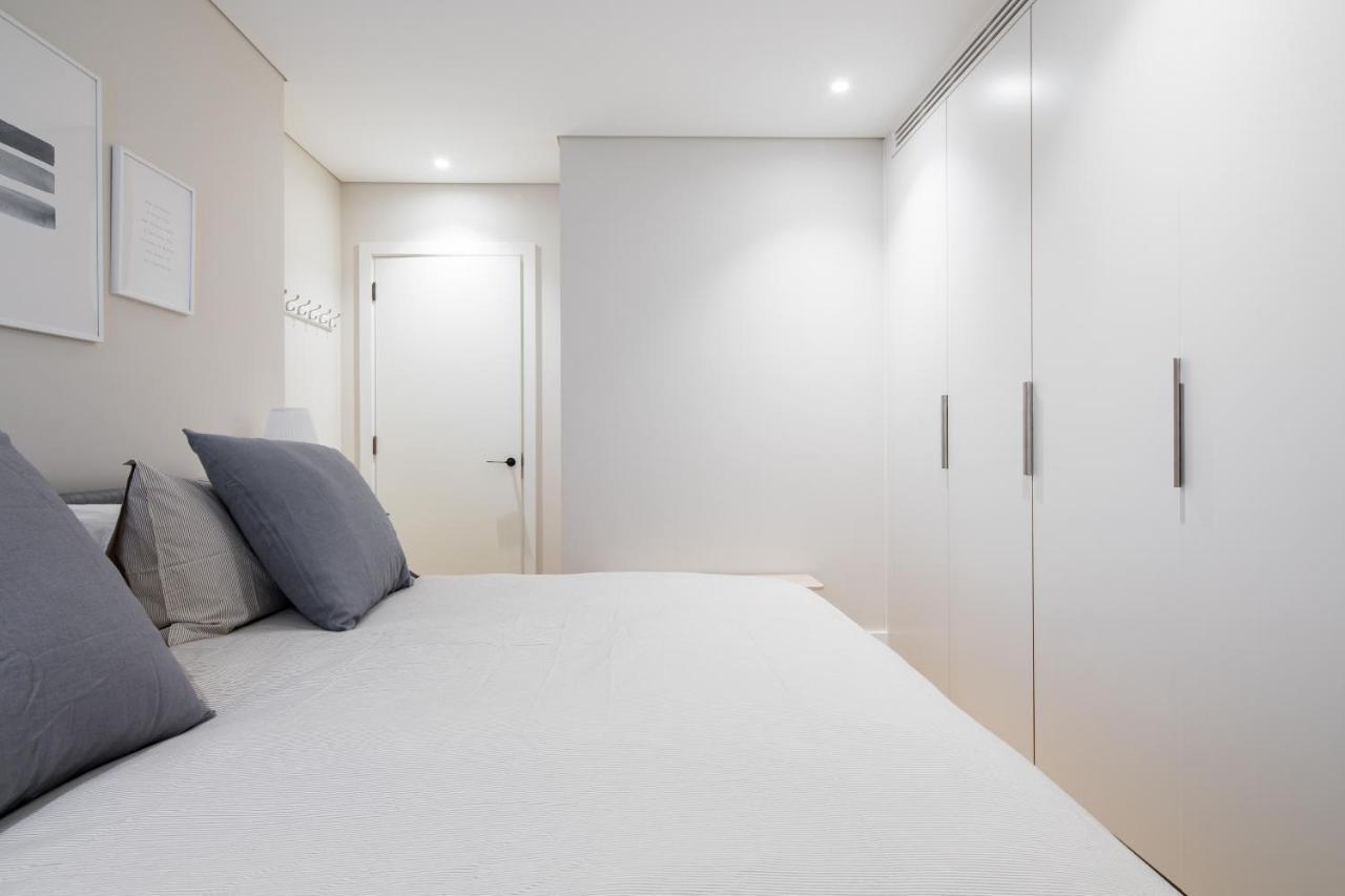 Apartment Vi Castle Lane London