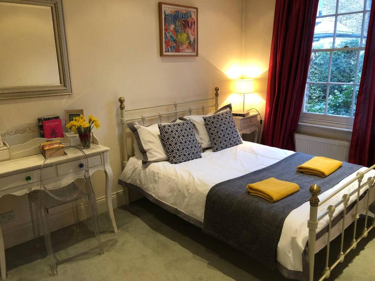 Luxury Central 3 Bedroom Family House Londres