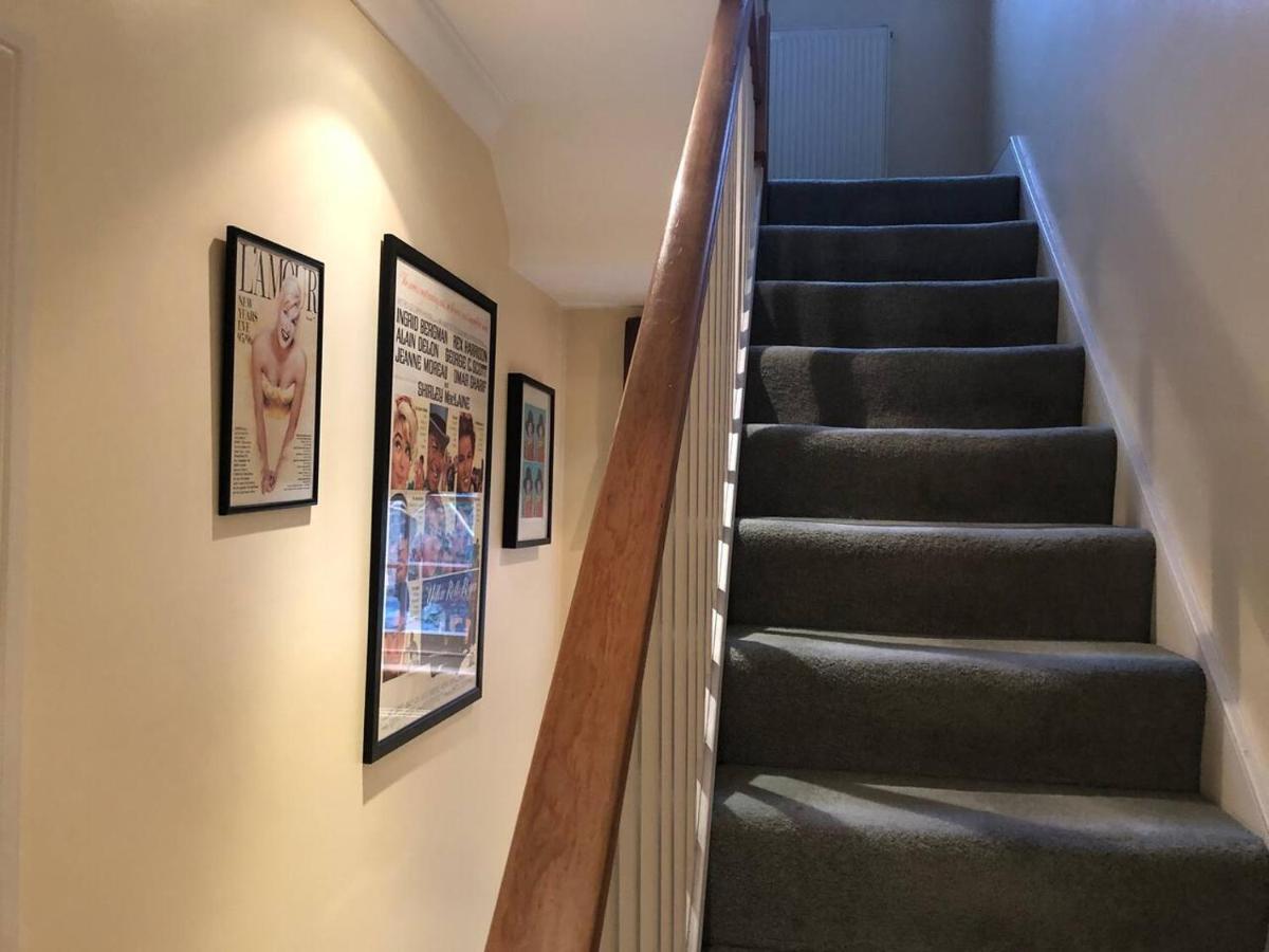 Сasa de vacaciones Luxury Central 3 Bedroom Family House