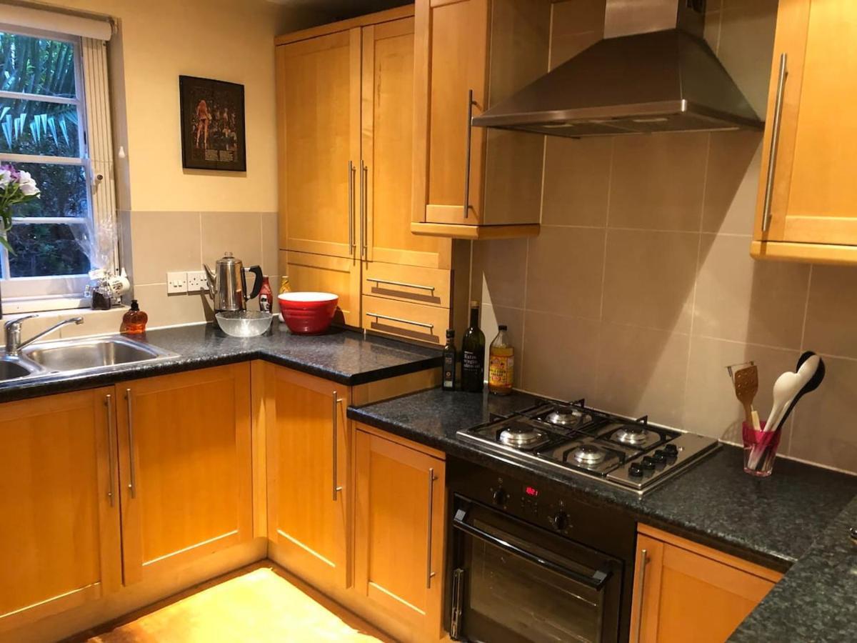 Luxury Central 3 Bedroom Family House Londres