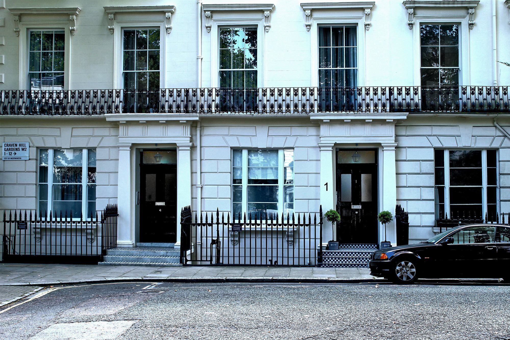 1 Craven Hill Gardens 4* London
