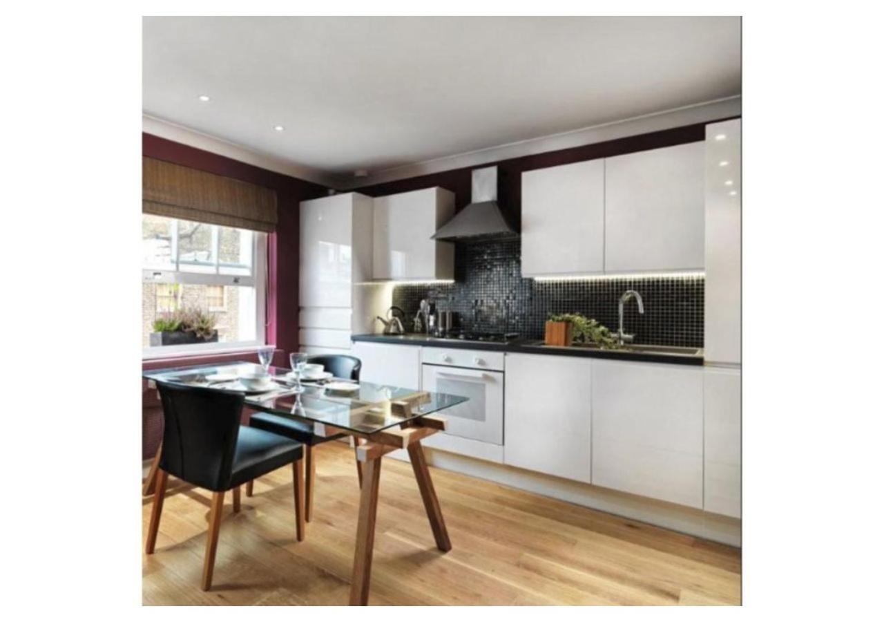 York Shell Studio Apartment *