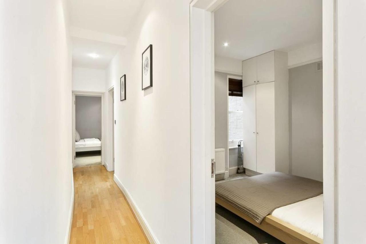 Chic & Contemporary 2 Bed Flat Sleeps 6 In Soho