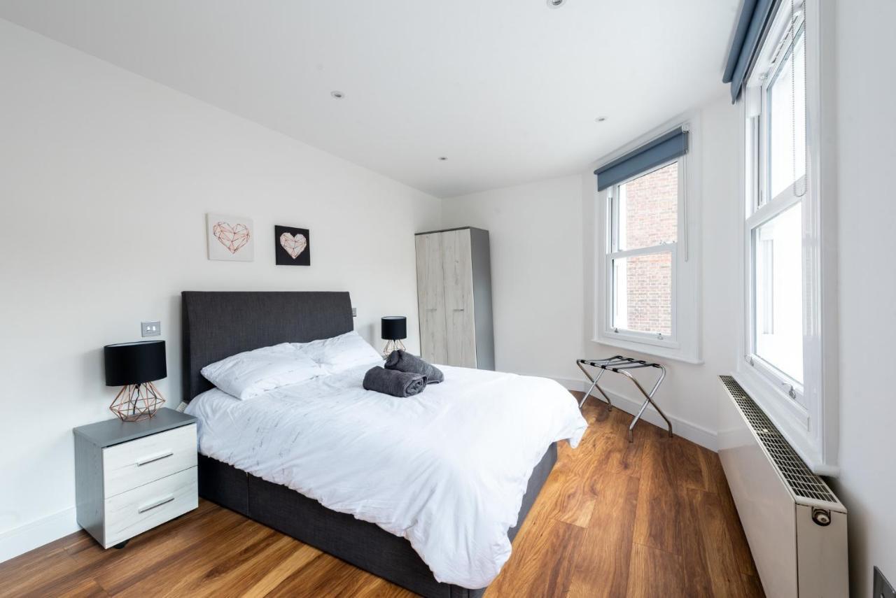 Apartment Gorgeous By Hyde Park