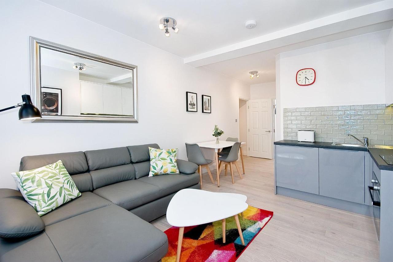 Сasa de vacaciones F4 Greek Street By Living *