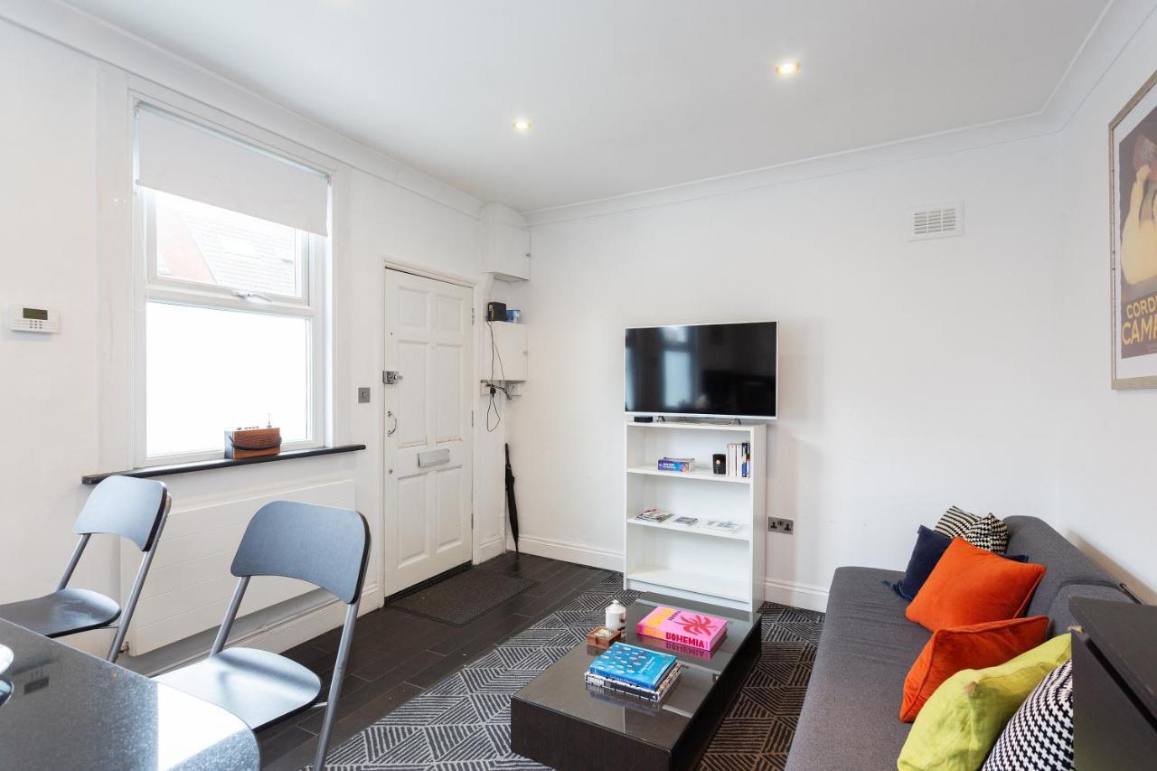 The Barons Court Gem Apartamento