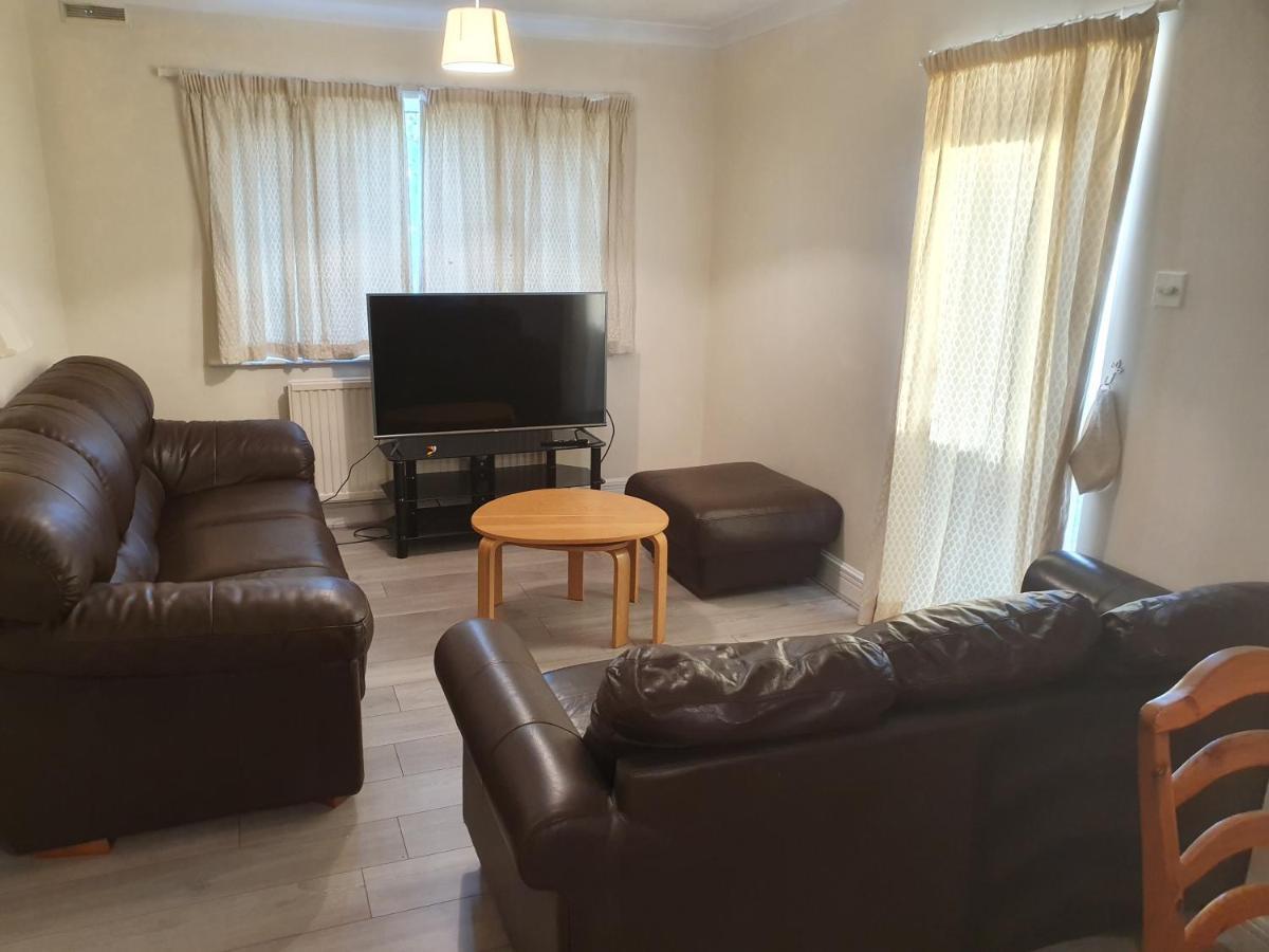 Elegant House 10 Minutes Walk To Wembley Stadium * London
